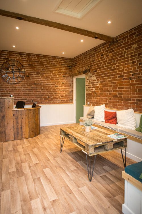 Cotesloe Physion Reception and appointments Wing Buckinghamshire